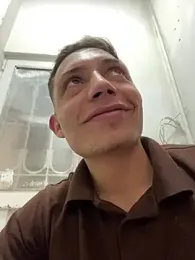 santiObrero webcam model stream image