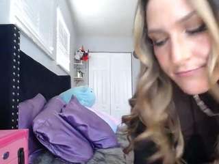 charleyhart webcam camsoda model stream image