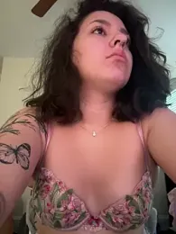 Mamachulita webcam stripchat model stream image