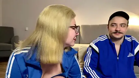 Love_plat1na webcam stripchat model stream image