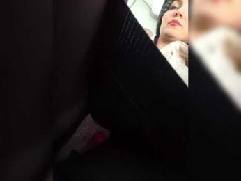 DIVORA webcam bongacams model stream image