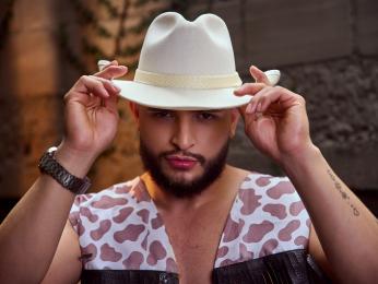 SalvatoreMoretti webcam model stream image