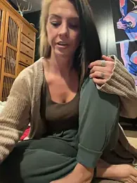 tastemecaroline webcam model stream image