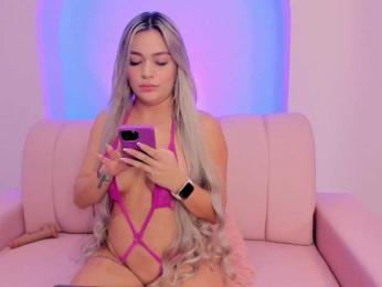 milaowens webcam model stream image