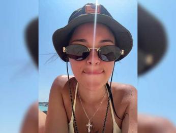 fi7h webcam model stream image