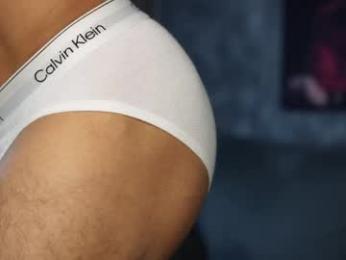garret_alvin_ webcam model stream image