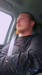 yourstruly_xxx webcam model stream image