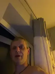 ChiefApron5 webcam model stream image