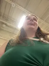 GingerSnap33 webcam model stream image