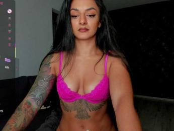 NNNoire webcam model stream image