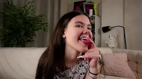 WiloneBoardley webcam model stream image