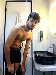 skinnyyyyyyyyy webcam model stream image