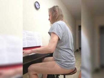 FUCKandFUN webcam model stream image