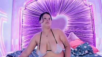 Alma_rivers webcam model stream image