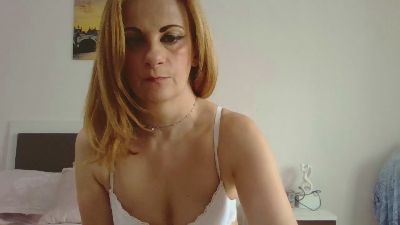 Sexyiris69 webcam cam4 model stream image