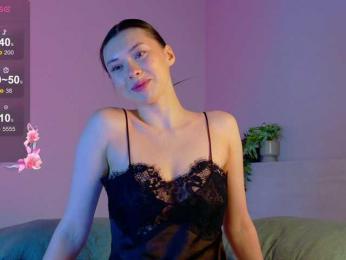 gwenonline webcam bongacams model stream image