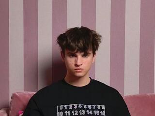 Armand Bubka webcam model stream image