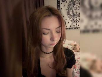 ShyAlya webcam model stream image