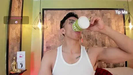 ApoloCruz webcam model stream image