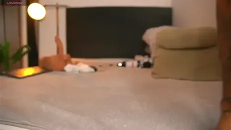 muscle_boyhorny webcam model stream image