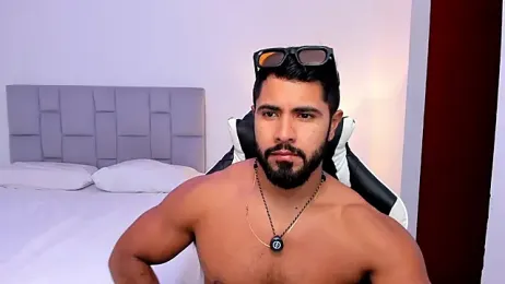 Santiago_huntt webcam stripchat model stream image