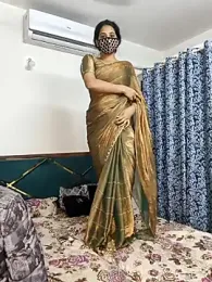 ITZ_GURU webcam model stream image