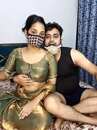 ITZ_GURU webcam model stream image