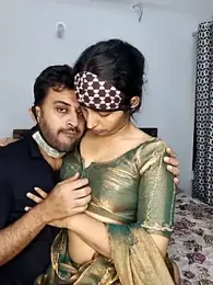 ITZ_GURU webcam model stream image