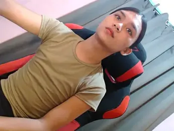 Sweet_18nicole webcam stripchat model stream image