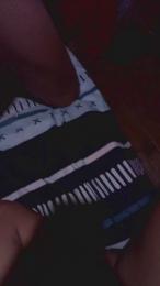 WineBee webcam model stream image