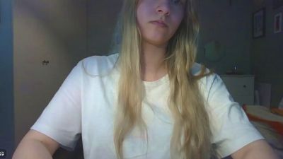 Rosie_June webcam model stream image