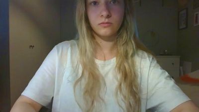 Rosie_June webcam model stream image