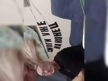 TilyTily webcam bongacams model stream image