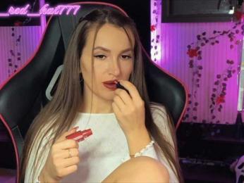 -RED_HAT- webcam model stream image