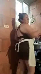 isis_milove webcam model stream image