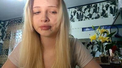 MayolaBruns webcam model stream image