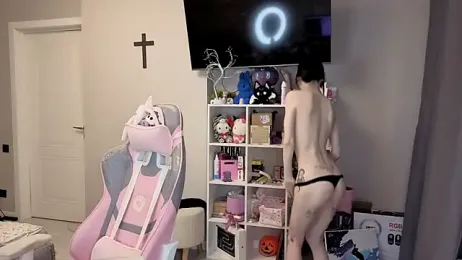 Aliceblush webcam model stream image