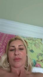 evakisimovareal webcam model stream image