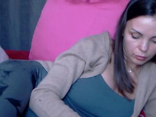 Sandra X webcam model stream image