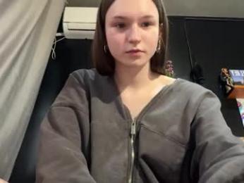 nloraaa webcam chaturbate model stream image