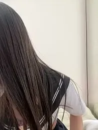 yuki2210 webcam stripchat model stream image