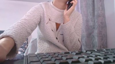 Amedeia webcam model stream image