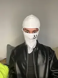 HitShelf webcam model stream image