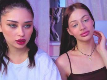 Lizarttt webcam bongacams model stream image