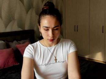 Bambiiiii webcam model stream image