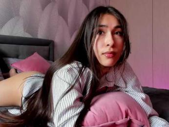 Bambiiiii webcam model stream image