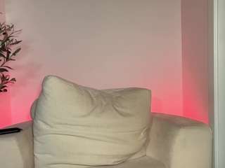 rainsworlddd webcam camsoda model stream image