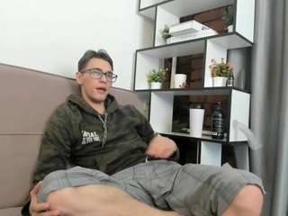 mistralcrush webcam camsoda model stream image