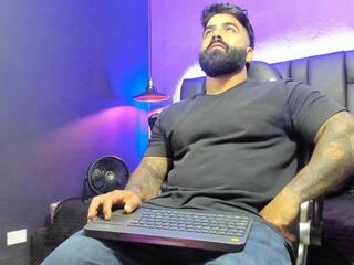 Leonidas Murphy webcam model stream image