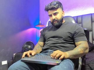 Leonidas Murphy webcam model stream image